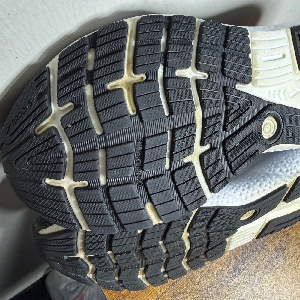 Brooks Ghost 16 Running Shoes Womens Size 9 Black 1204071B090 - Picture 6 of 8